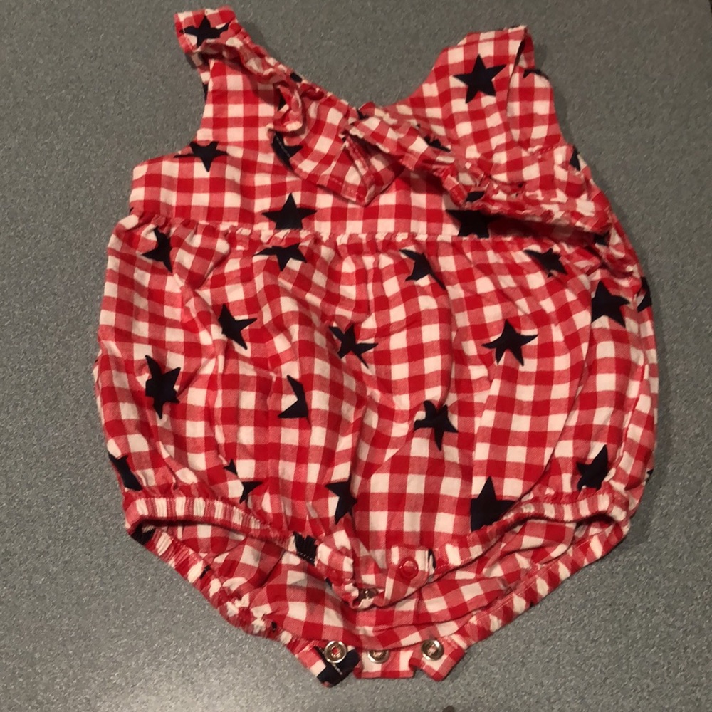 Girls Ruffle Bundle 3-6 months - Picture 13 of 16